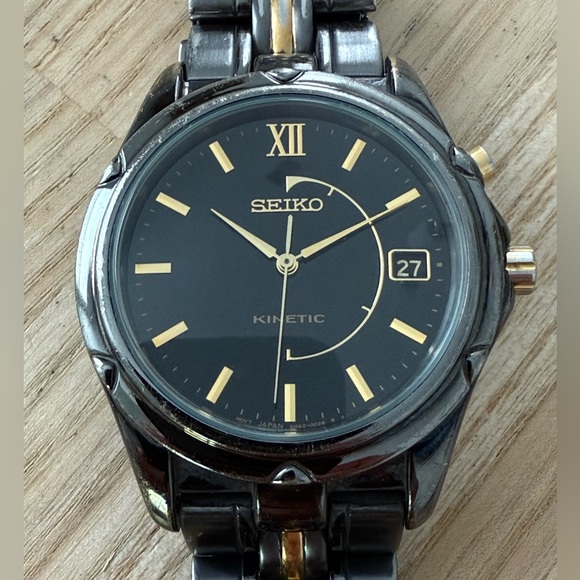 Seiko Kinetic Automatic Vintage Men’s Watch Two-Tone Bracelet Case Black Dial - Picture 1 of 14